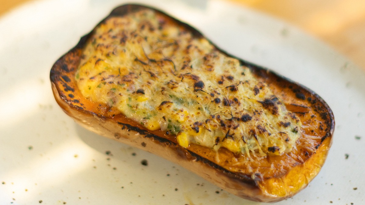 Calabaza al horno con humita gratinada